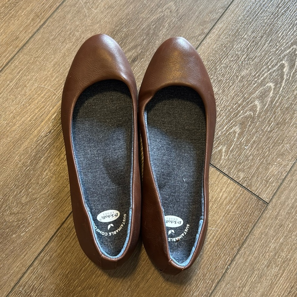 NEW Brown Dr. Scholls Size 8.5 Flats